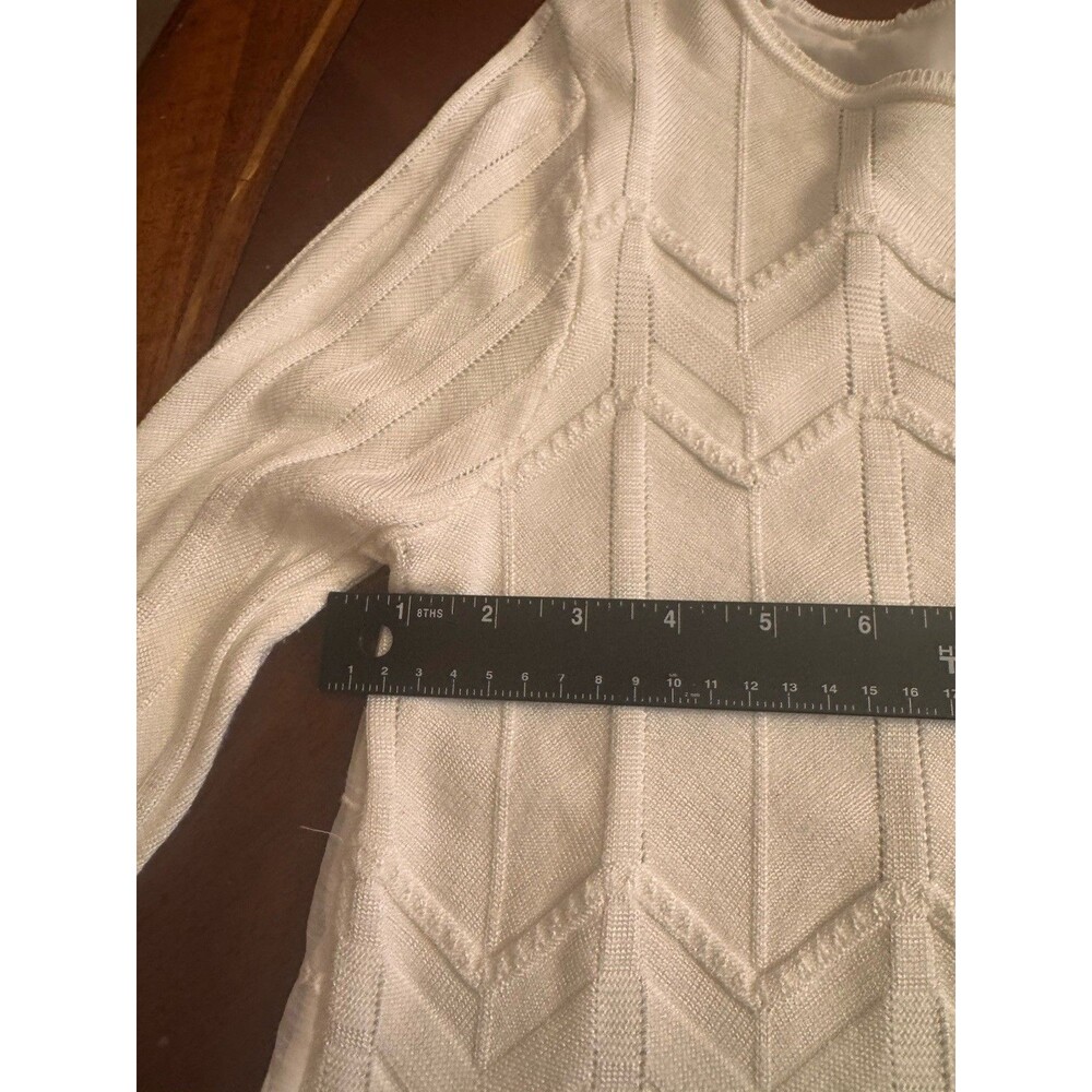 Women’s WHITE HOUSE BLACK MARKET Top MEDIUM ivory Long Sleeve W/Lace Trim - Picture 10 of 16